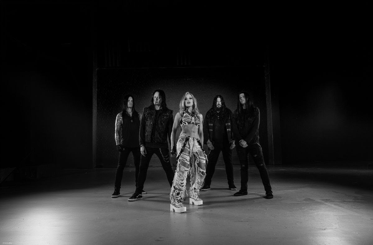 Arch Enemy announce new album “Blood Dynasty”